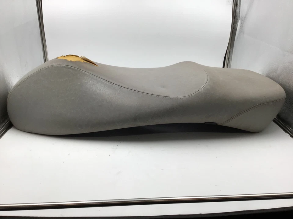 Conjunto de sillín de asiento OEM Vespa GTS 250 vinilo tostado 2006-2014 Foto 4 de 4
