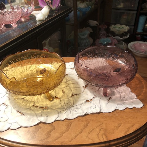 Fenton Amethyst & Amber Silverton Wisteria #1002 3 -Toed Footed 9" Bowls 1934-38 - Picture 4 of 11