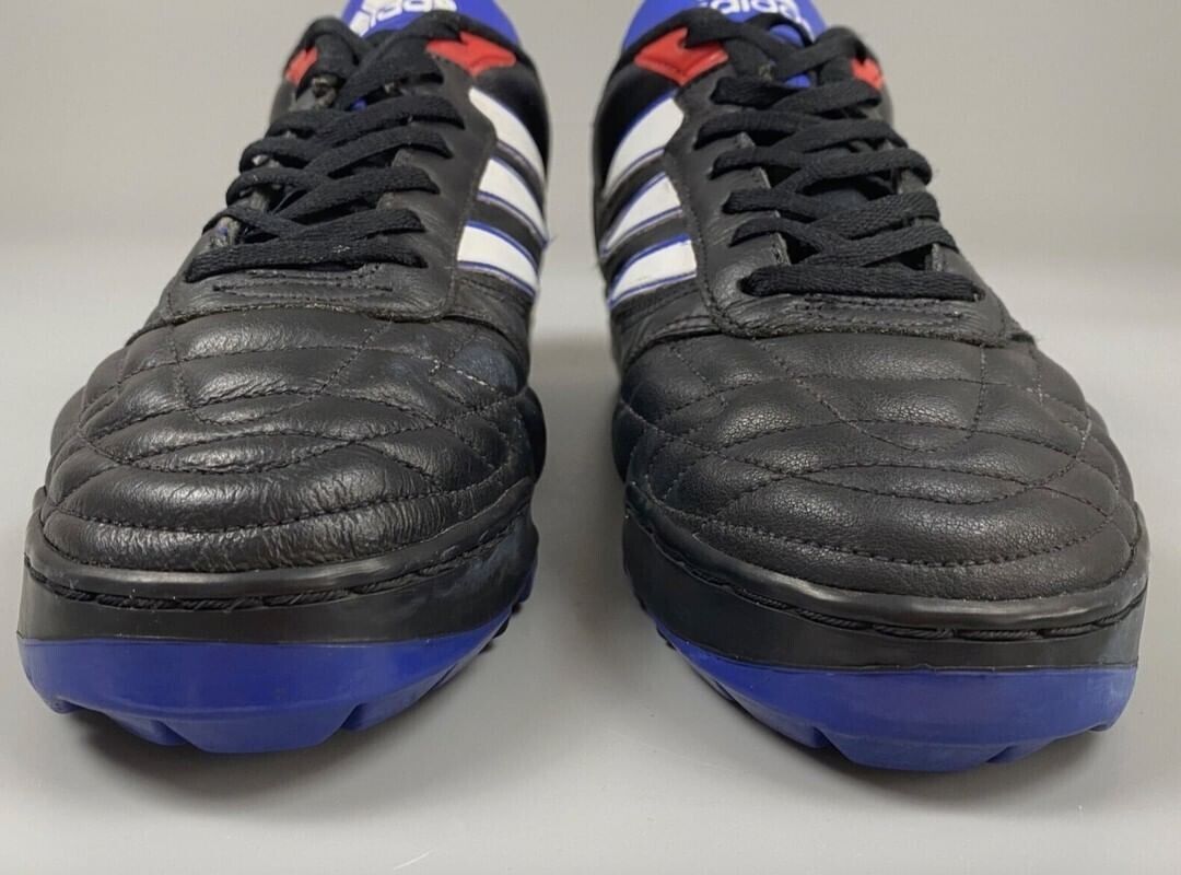 1995 Adidas Questra TF Turf US 12 leather vintage soccer 1995 Adidas Questra TF Turf US 12 leather vintage soccer