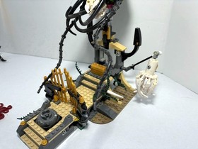 LEGO Atlantis:  Gateway of the Squid 8061 + Guardian of the Deep 8058 See descri