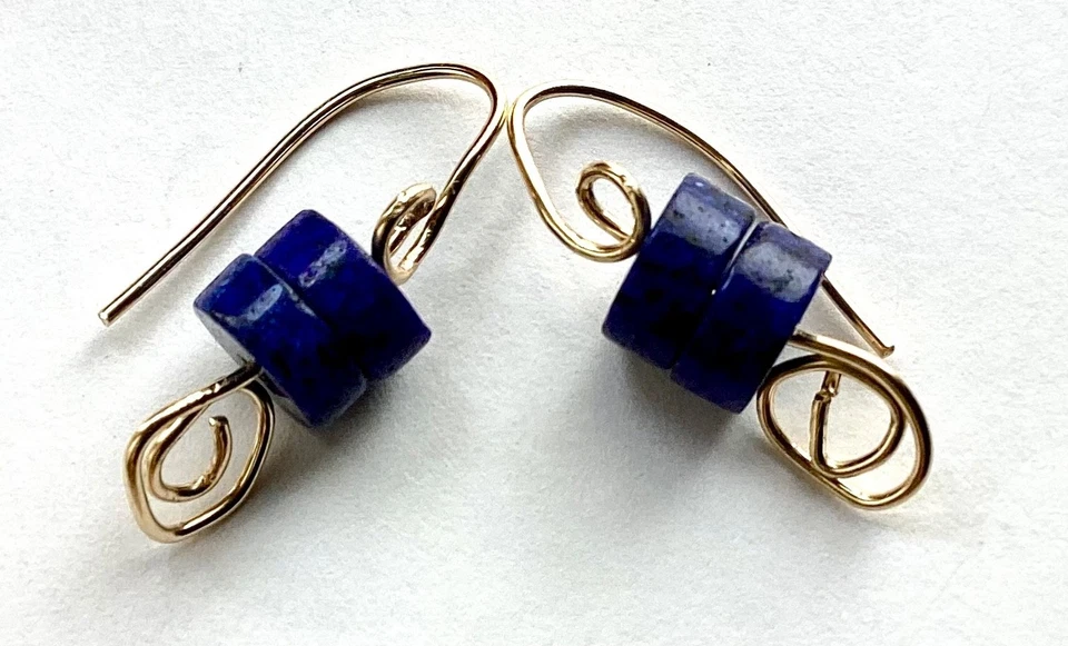 Pendientes oro 14k. Lapislázuli. Piedras preciosas. Hecho a mano/fino. Gota colgante Foto 3 de 4