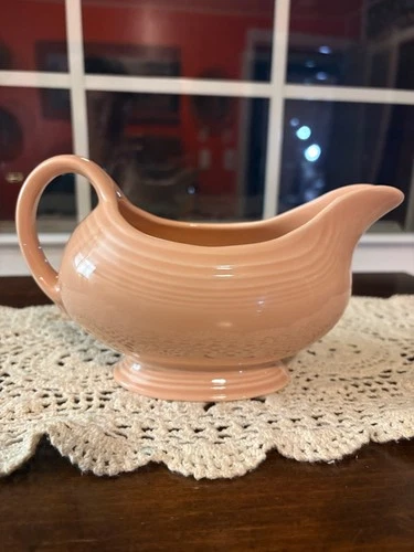 Fiesta Ware Gravy Boat Peach Apricot Discontinued Homer Laughlin HLC