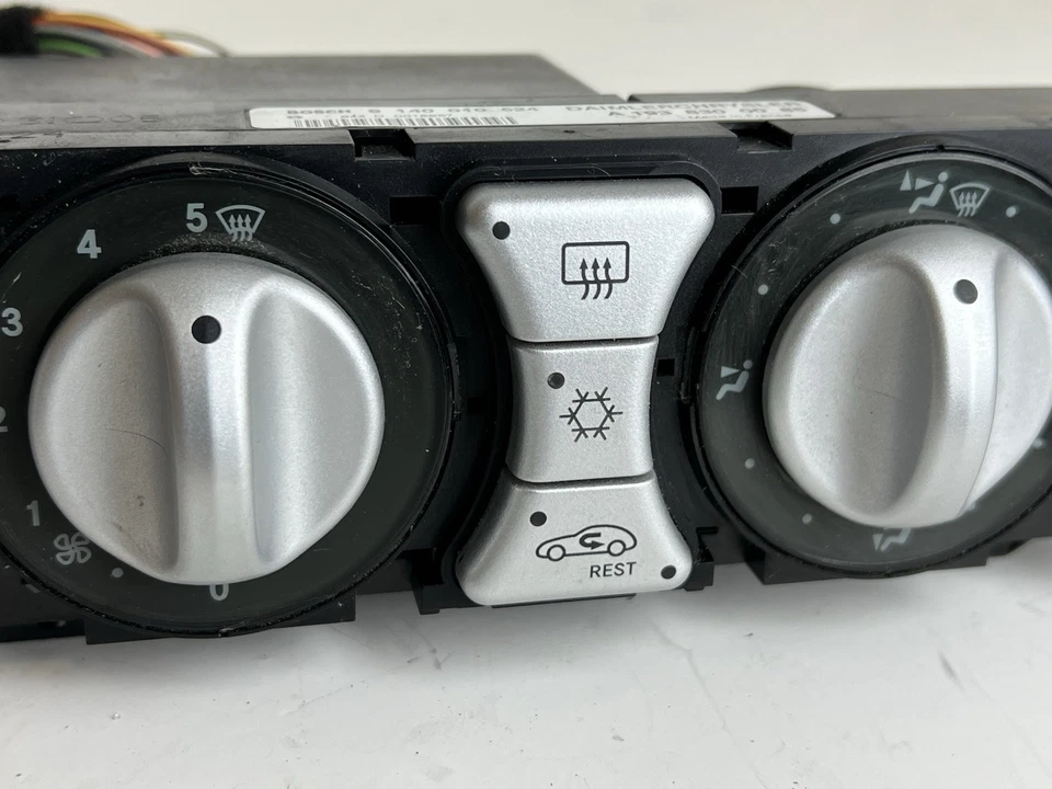 2004 CHRYSLER CROSSFIRE CLIMATE CONTROL TEMPERATURE AC HEATER A1938300085 OEM - Imagem 4 de 4