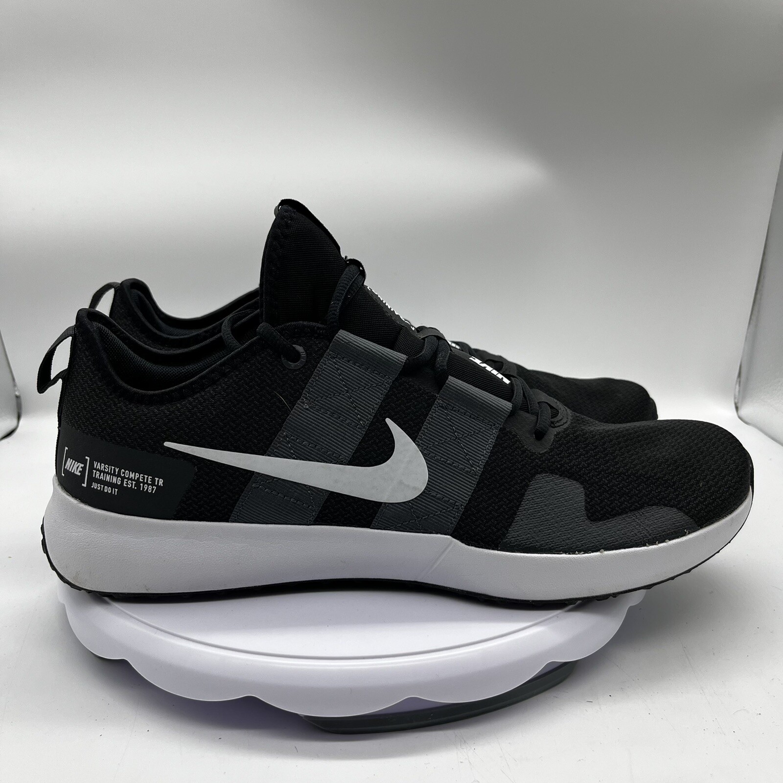 Nike Men's Varsity Compete TR 2 Training Shoes, Size: 14, Black
