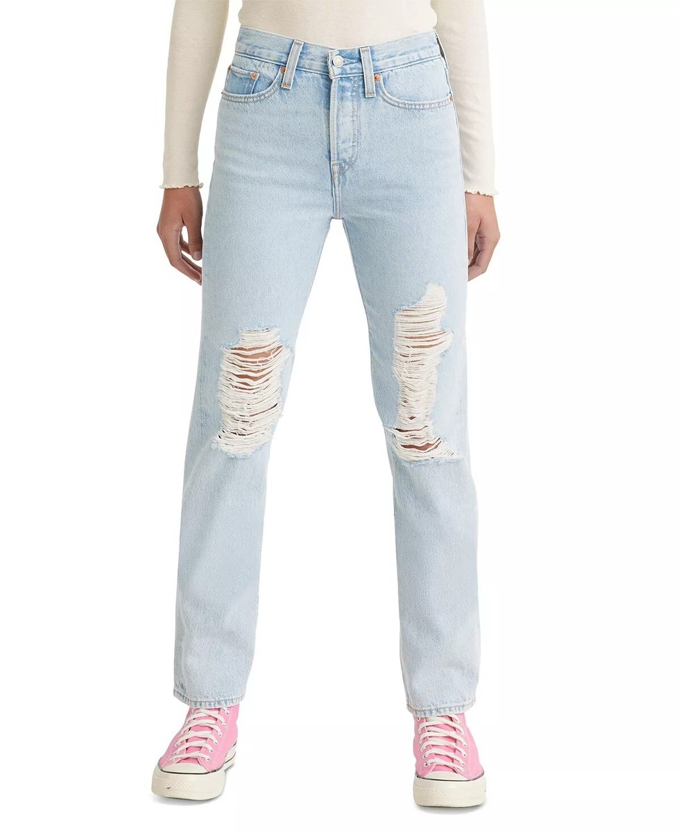 Levi's FLOW STYLE Women's Wedgie Straight-Leg High Rise Crop Levi's FLOW STYLE Women's Wedgie Straight-Leg High Rise Crop