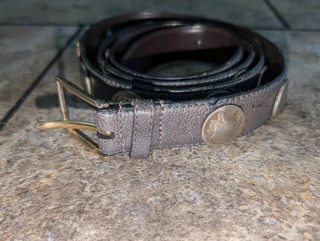 Ceinture vintage Christian Dior nickel clouté personnalisée vintage 40