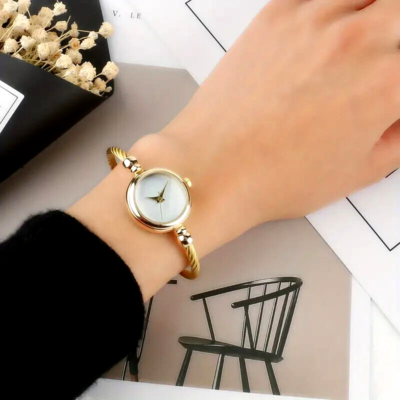 Women\'s Copper Analog Quartz Metal hinged Bangle Pearl Cuff Bracelet Wrist Watch Amazon.com: Blekon Original Mother of Pearl Cuff Bracelet  main image 4