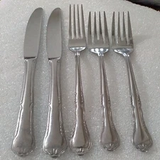 5 Pcs Pfaltzgraff PRESLEY Stainless Flatware 18/0 Dinner Forks Knives Salad 