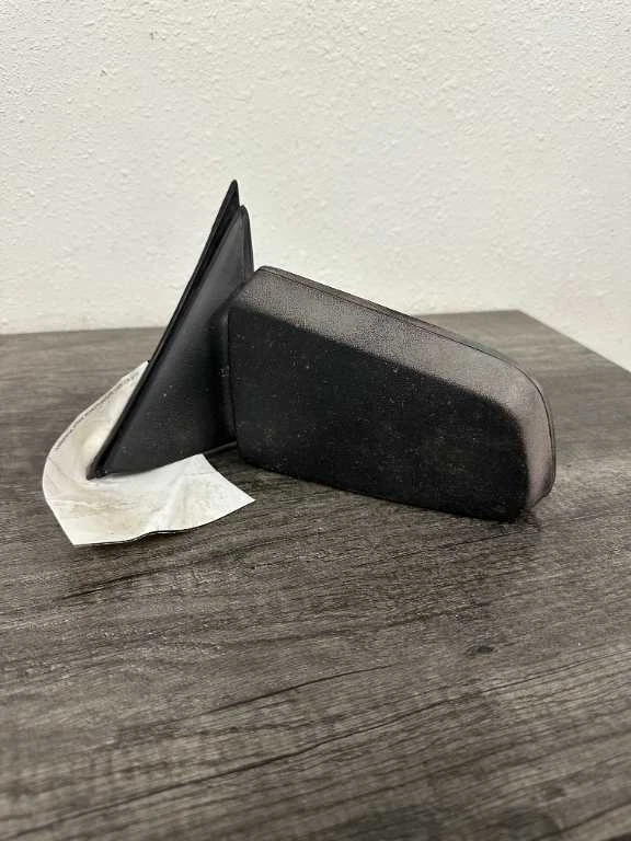 Espejo retrovisor lateral manual Chevy Cavalier LH 1982-1990 OEM Foto 4 de 4