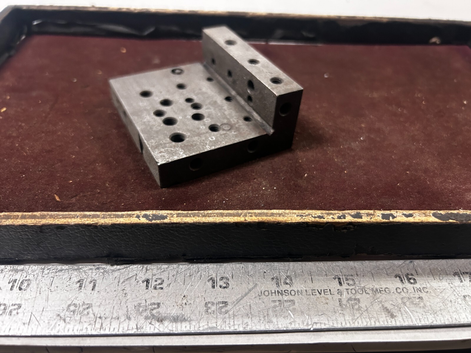 Machinist Right Angle Setup Block Plate with Threaded Holes for Lathe and Mill