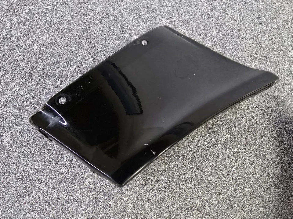 MUY BONITO PAR DE EXTENSIONES GUARDABARROS DELANTERO USADAS ORIGINALES PORSCHE 911 912E CARRERA Foto 4 de 4