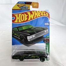 Hot Wheels 1:64 Layin' Lowrider HW Reverse Rake Green Flames Diecast 113/250