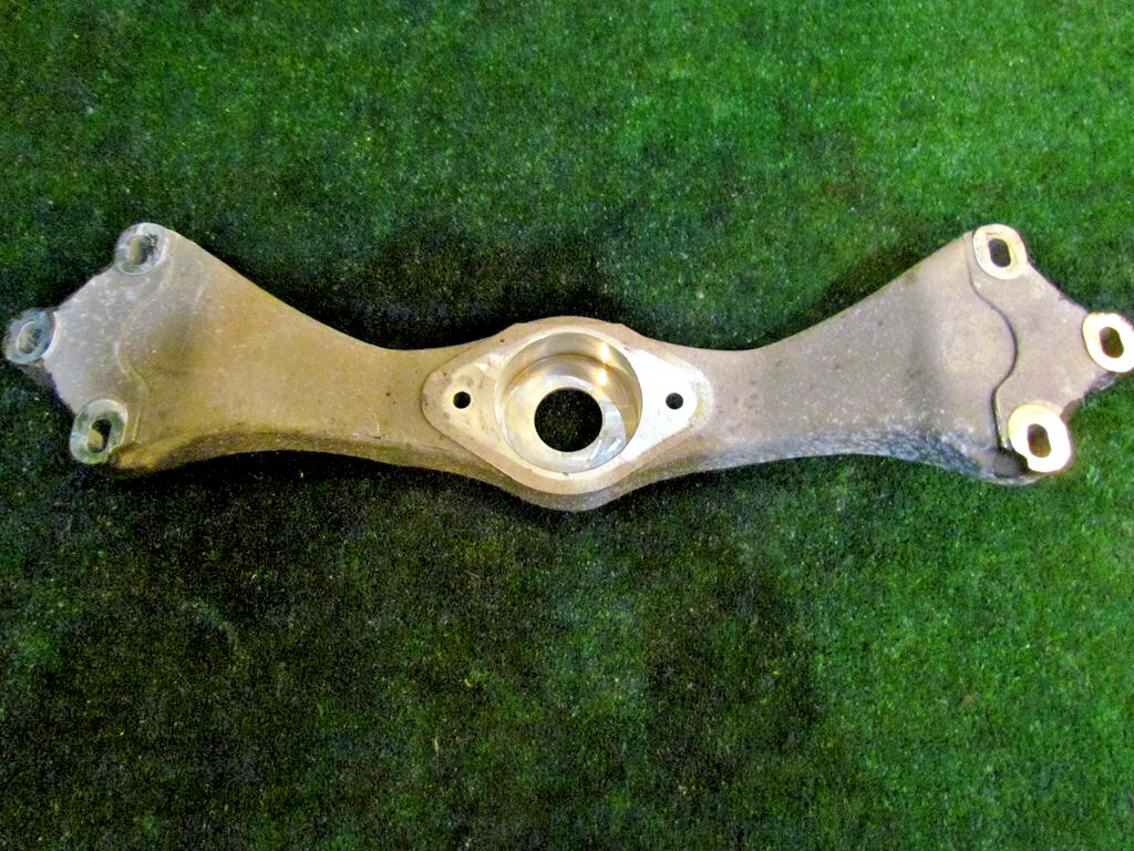 2001 Bentley Arnage Transmission Bracket Mount PF56348PD