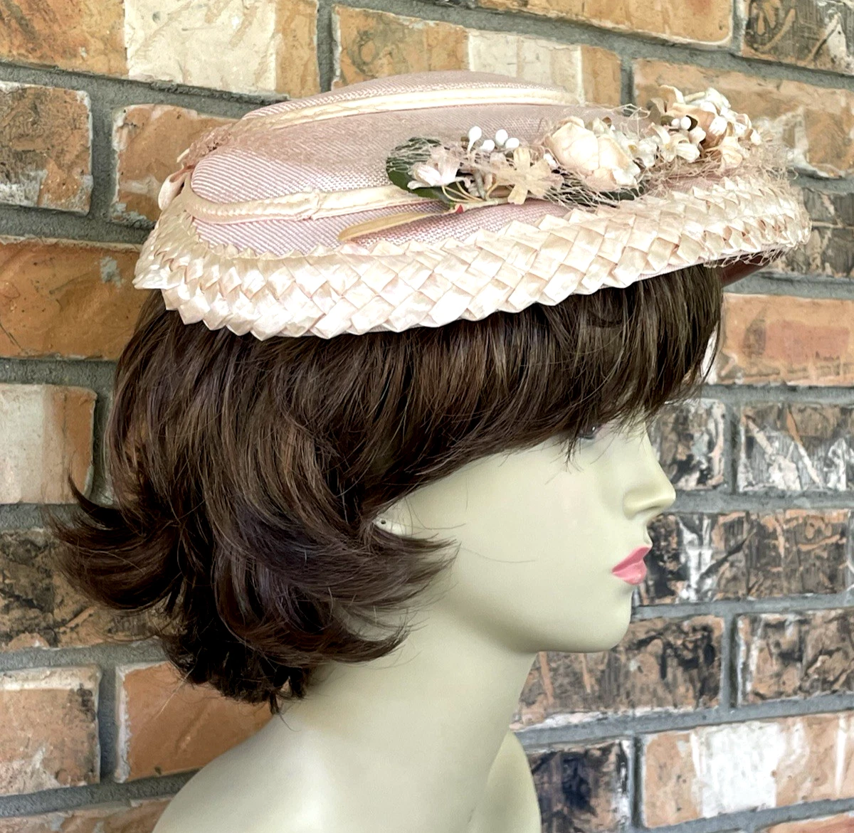 Vintage MCM Peach Satin and Velvet Tulip Style Cocktail Hat Vintage Beige & Peach Floral Hat with Green Leaves and brown  main image 2