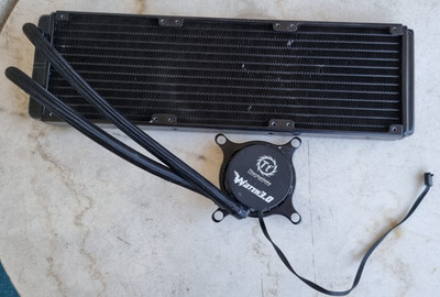 Thermaltake Water 3.0 360mm AIO Wasserkühlung