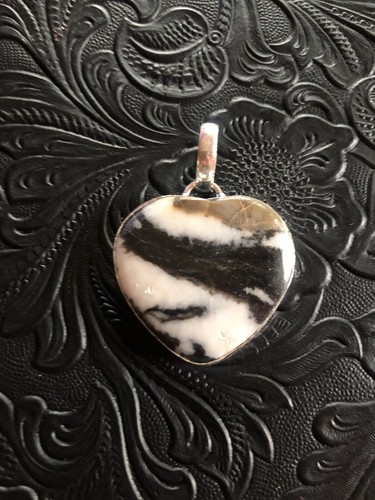 Bisel de sombra colgante corazón turquesa búfalo blanco suroeste artesanal 1,5"