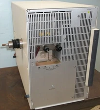 VARIAN CHROMATOGRAPHY SYSTEMS, VARIAN CHROMPACK SATURN 2000 MASS SPECTROMETER