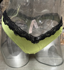 Victoria's Secret Satin Lace High Leg THONG Panty GREEN Sz M NWT 18.95