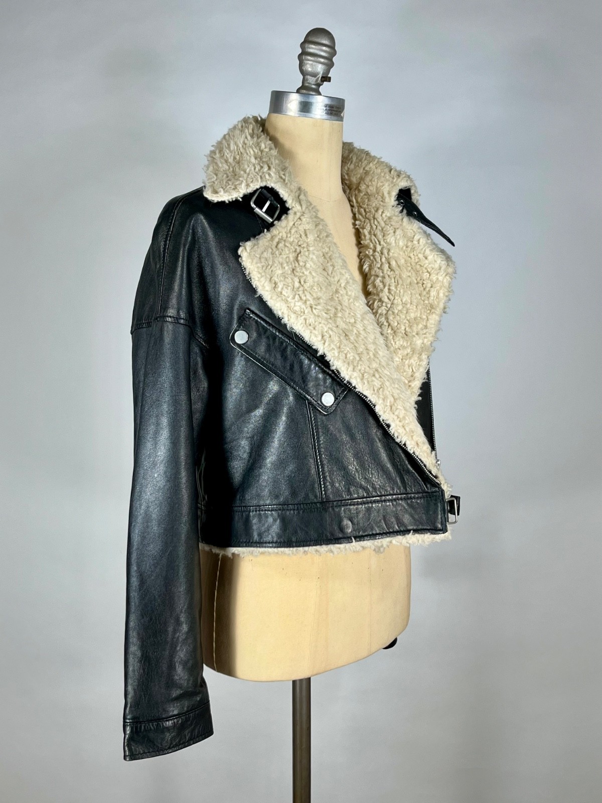 Modern 2012-14 black LEATHER bomber jacket w/faux shearling by ZARA TRAFALUC M image 8