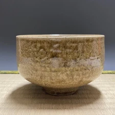 H145 : Japanese Pottery Chawan Matcha Tea Bowl Tea Ceremony Sado Vintage