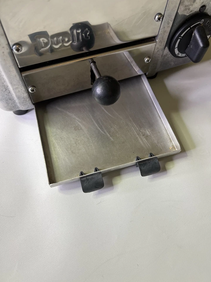 DUALIT  2 Slice Classic Toaster 2SL (20293) Chrome Made In England 120V - Image 4 of 4