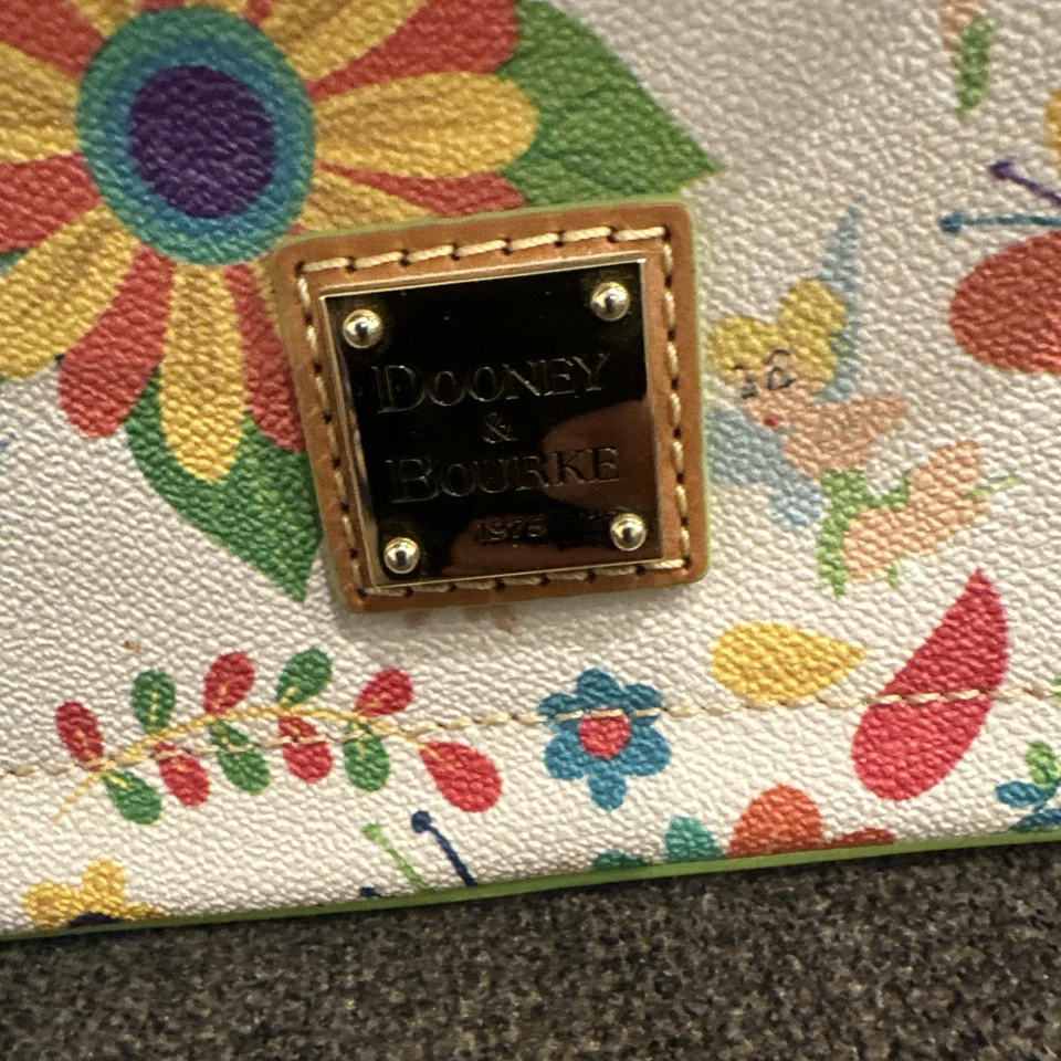Bolso de Mano Disney Dooney & Bourke Tinker Bell, 2019 EPCOT Flower & Garden Festival  Foto 2 de 4