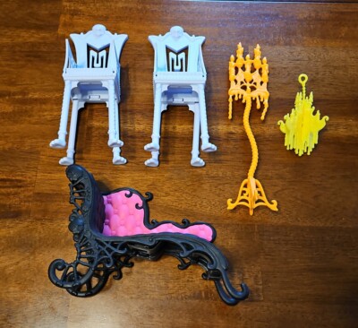 Monster High Freaky Fusion Catacombs Furniture Chairs Sofa Etc.