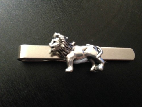 Lion Pair of Cufflinks weddings birthday occasion shirt tie slide men c5 - Picture 3 of 3