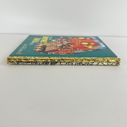 Fire Trucks/Engines Little Golden Books-Lot of 2 (Hardcover) - Picture 12 of 14
