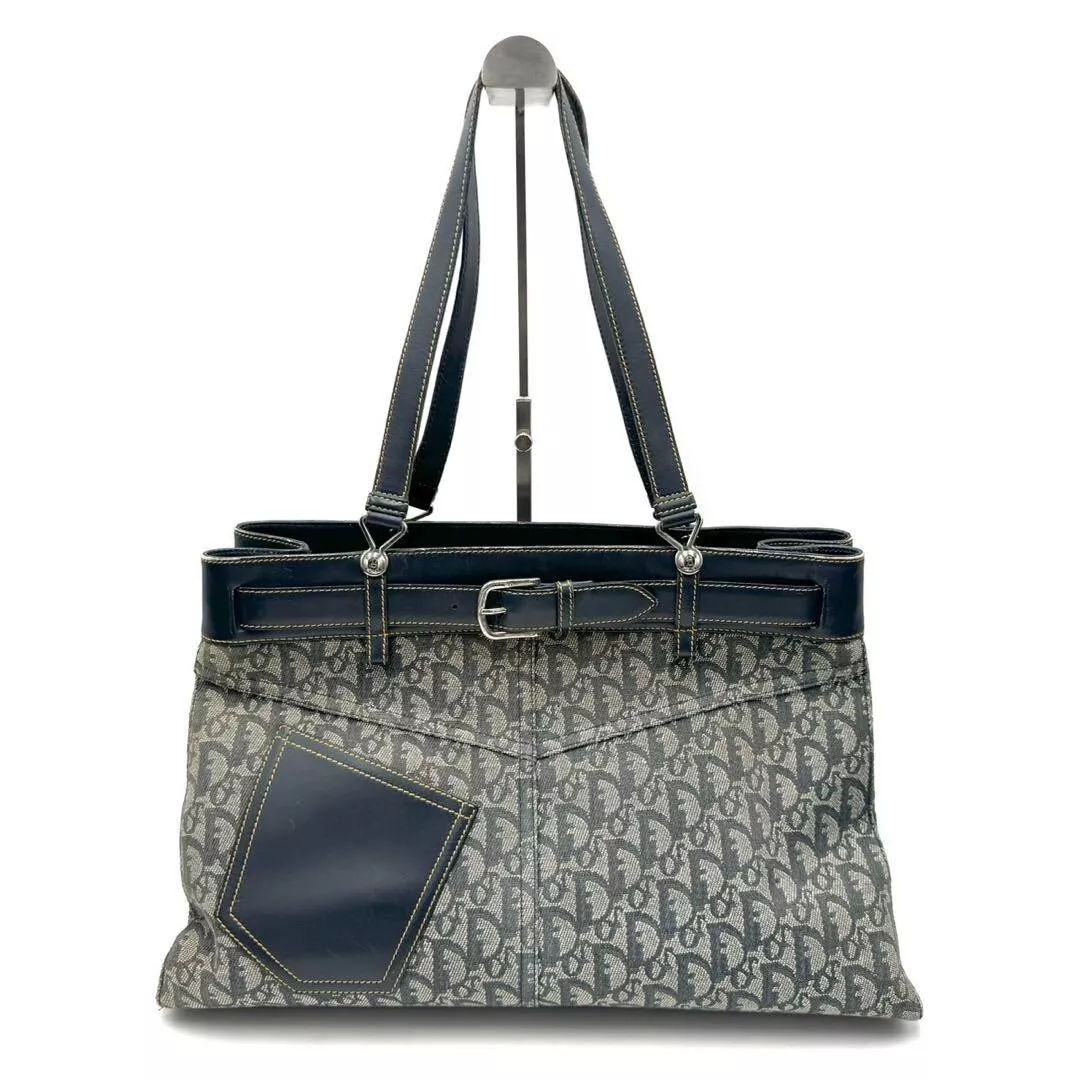 Sac fourre tout vintage DIOR Dior motif trotteur bleu marine occasion authentique 202502M
