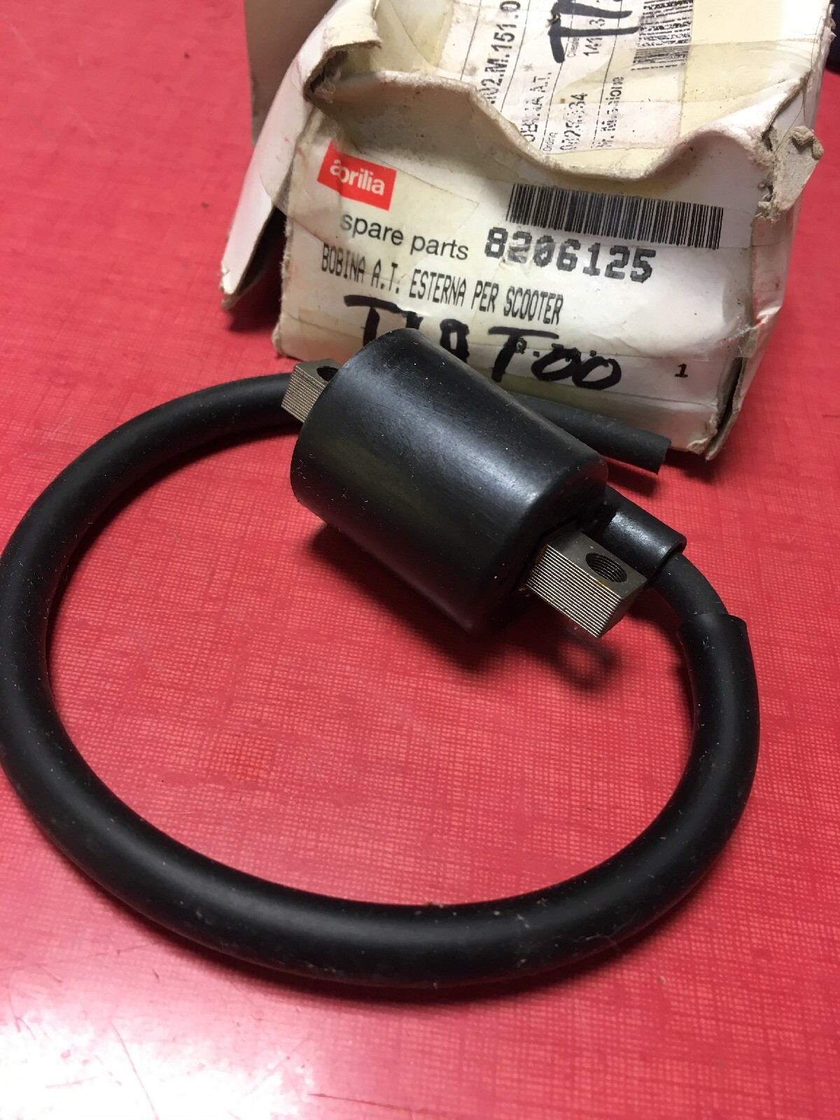Bobine HT allumage Aprilia 8206125 résout les ratés de démarrage