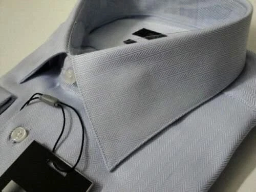 Camisa de vestir para hombre MANTONI azul claro espiga mangas puños francesas Foto 2 de 4