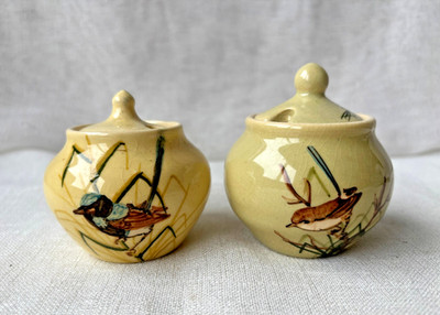Vintage 1950s Martin Boyd 2x Condiment Lidded Pots 'Fairy Wrens' 6.5 7.5cmH Pair