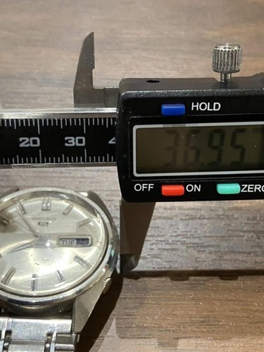 Seiko 5 5126-8060 Jour Date 23 Jewels Automatique Acier Inoxydable Montre Hommes - Photo 6 sur 7