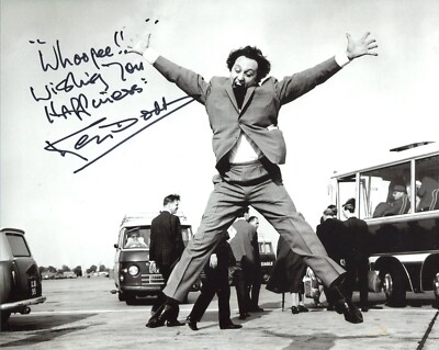 Legendärer Entertainer Ken Dodd signed 8x10 Foto - UACC HÄNDLER