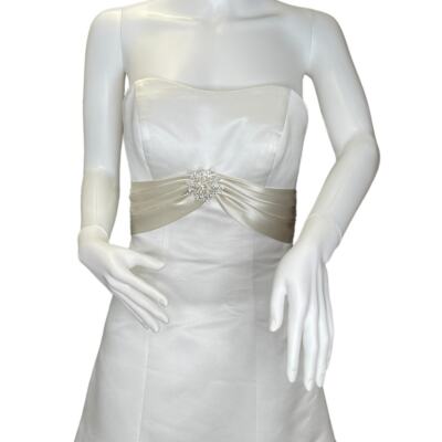 Exclusive Edition A-Line Sweatheart Satin Wedding Bridal Gown Dress with Train 