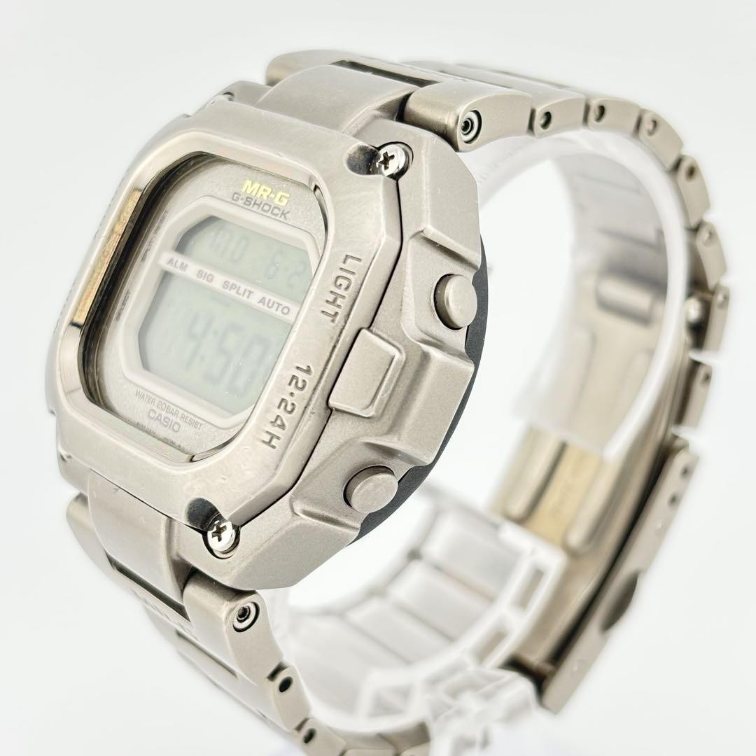 CASIO MRG-110T MR-G G-SHOCK クォーツ チタン Casio G-Shock MR-G MRG-110T Full Metal Titanium Digital