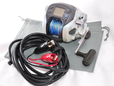 美品 ■ダイワスーパータナコンX500CP電動リール　取説付 DAIWA 投げ コード付き動作品 電動リール スーパータナコンX500CP リール