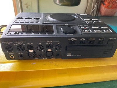Marantz Superscope PSD300 CD & CDR Duplicator System Turns On READ