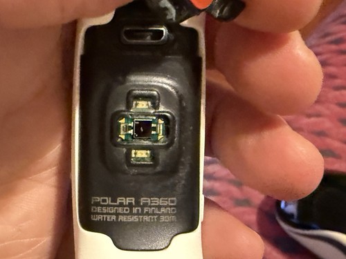 Polar A360 Fitness Activity Tracker Monitoraggio attività Fisica Touch Screen - Foto 5 di 15