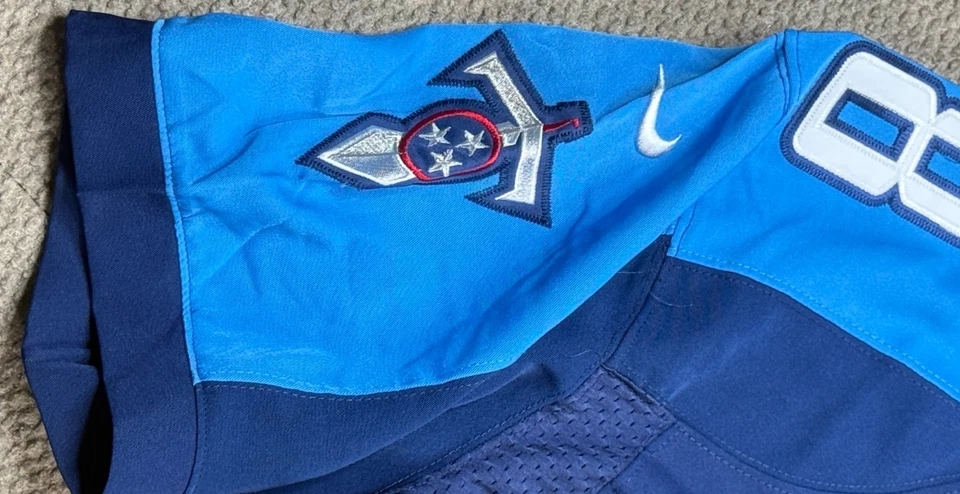 Camiseta de fútbol americano Nike NFL Tennessee Titans #28 Chris Johnson talla 48 Foto 4 de 4