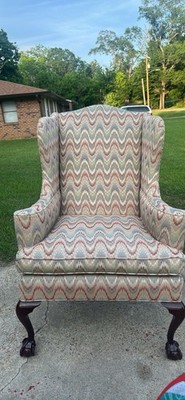 4 Chairs Good Use I Used Them One Time And They Sitting In The House.