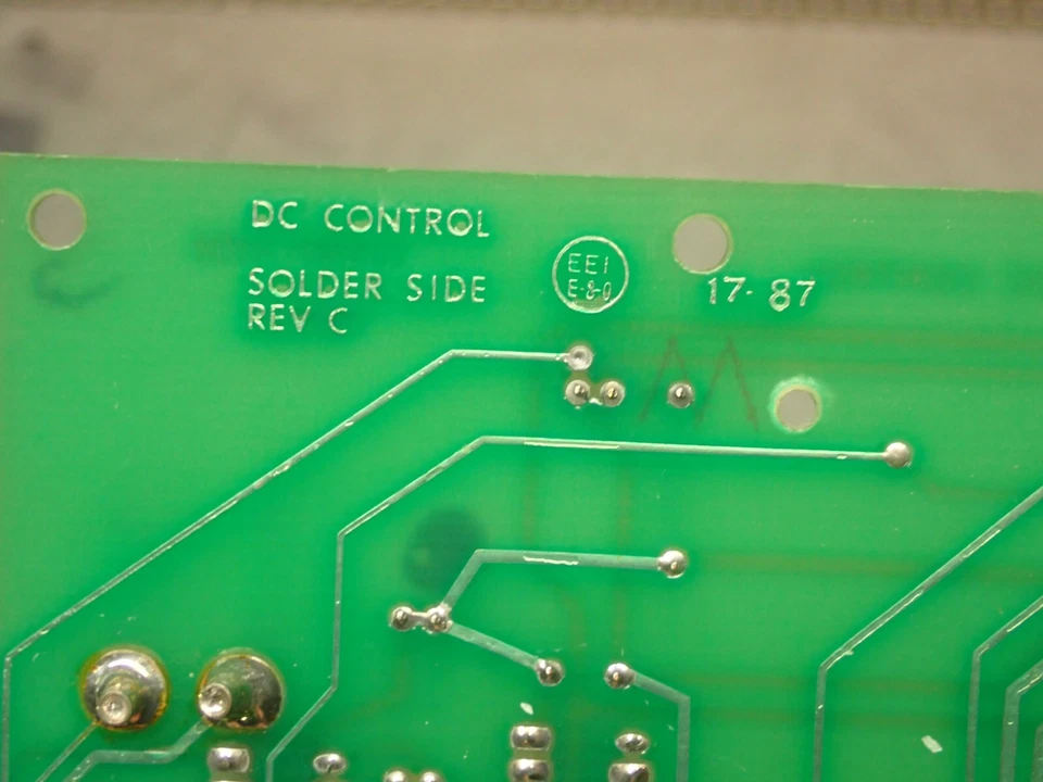 Placa de circuito DC Controls 17-87 Rev C usada con garantía ver todas las fotos Foto 3 de 4