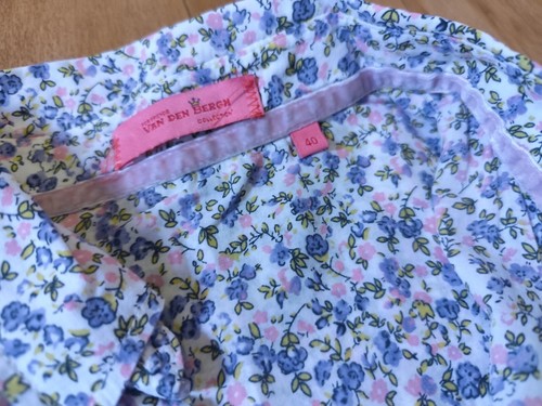 Van Den Bergh woman's Shirt Size 40