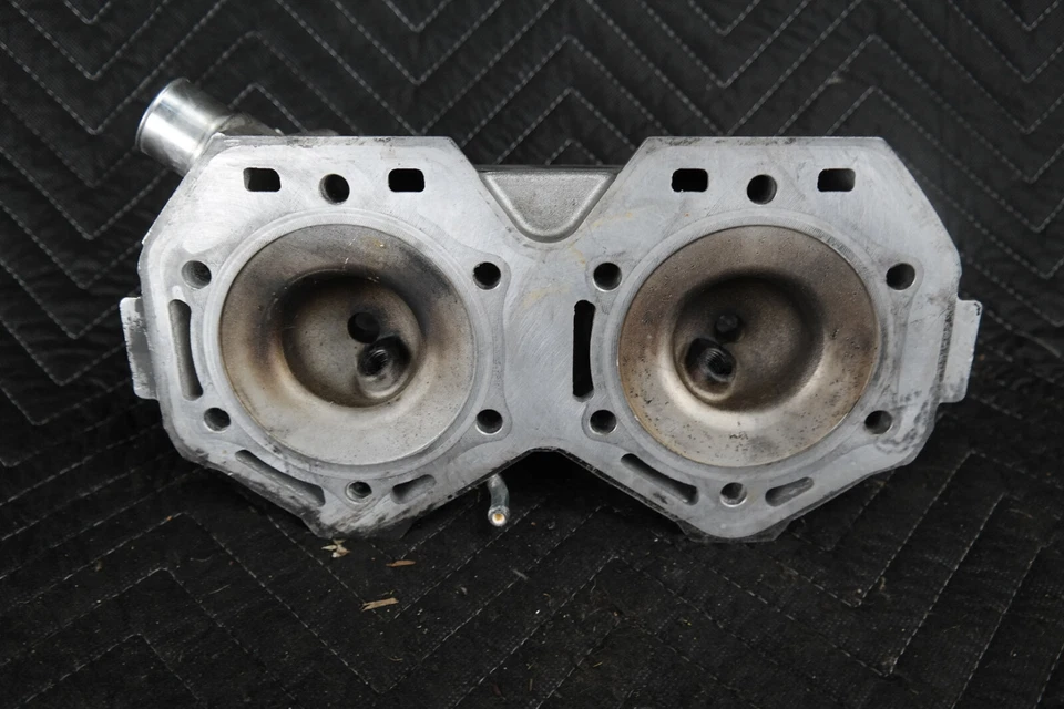 2017 SKIDOO SUMMIT 850E-TEK GEN 4 CYLINDER HEAD SB23 - Image 4 of 4