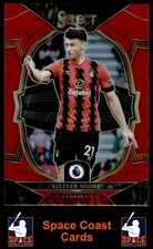 2022 Panini Select Kieffer Moore #4 Red Prizm