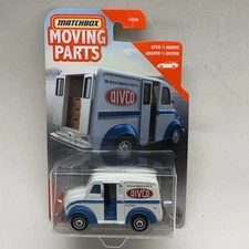 MATCHBOX DIVCO MILK TRUCK MOVING PARTS NEW Opening Rear Doors Detroit Internatnl