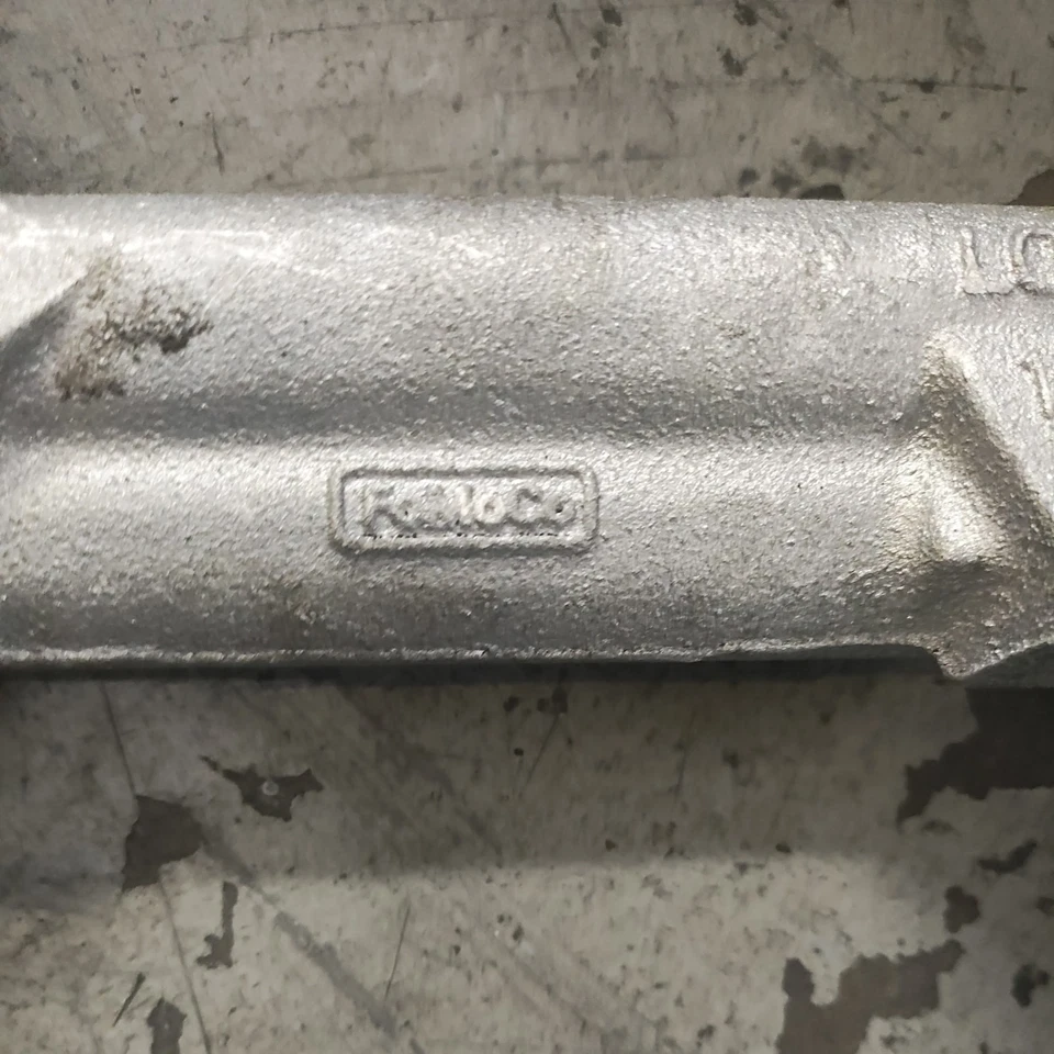 Carcasa de filtro de aceite de motor nueva para Ford F-250 Super Duty 11-16 6.2 LC3E6884AA  Foto 4 de 4