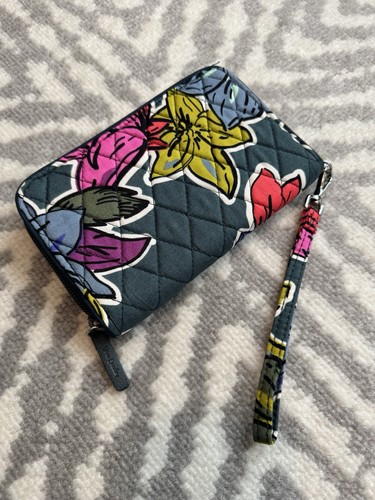 Vera Bradley Grab & Go Wristlet FALLING FLOWERS