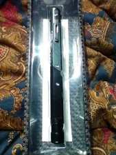 Sog Baton Type 8 In 1 Multifunctional Knife